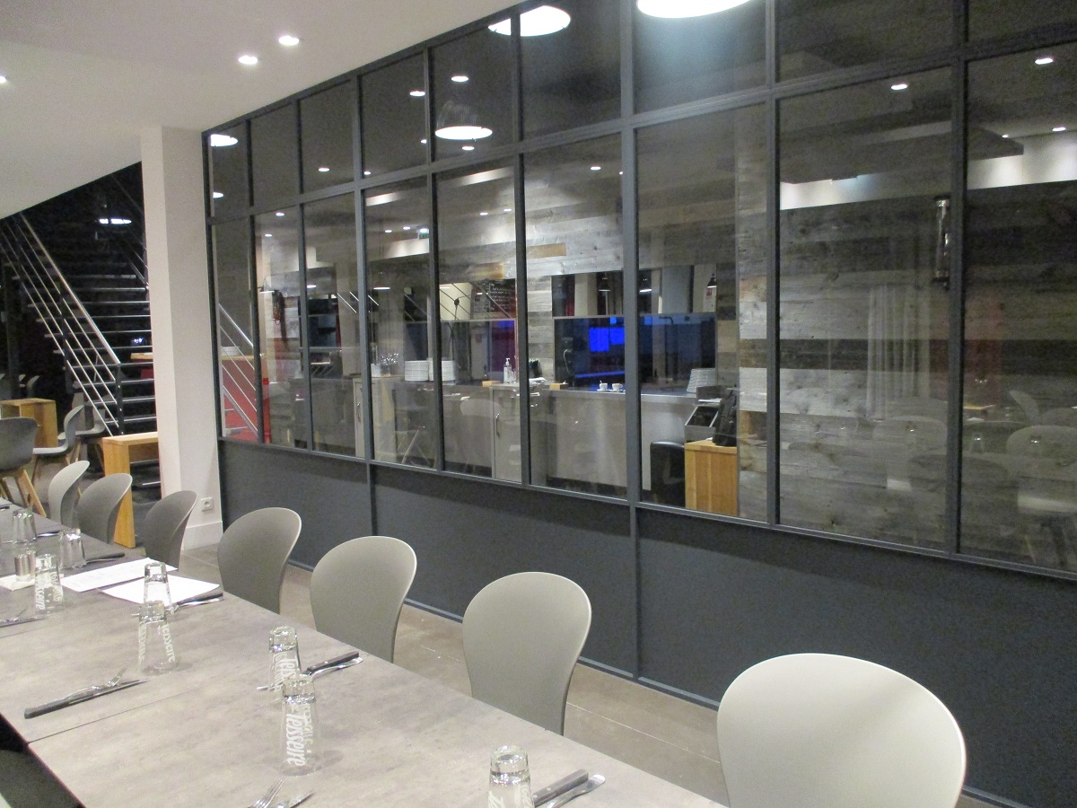 cloisons-s-paratives-de-restaurant-feu-fer-forge
